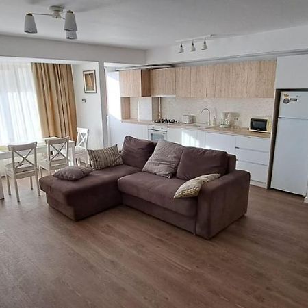C&Y Zev Apartments 마마이아 외부 사진